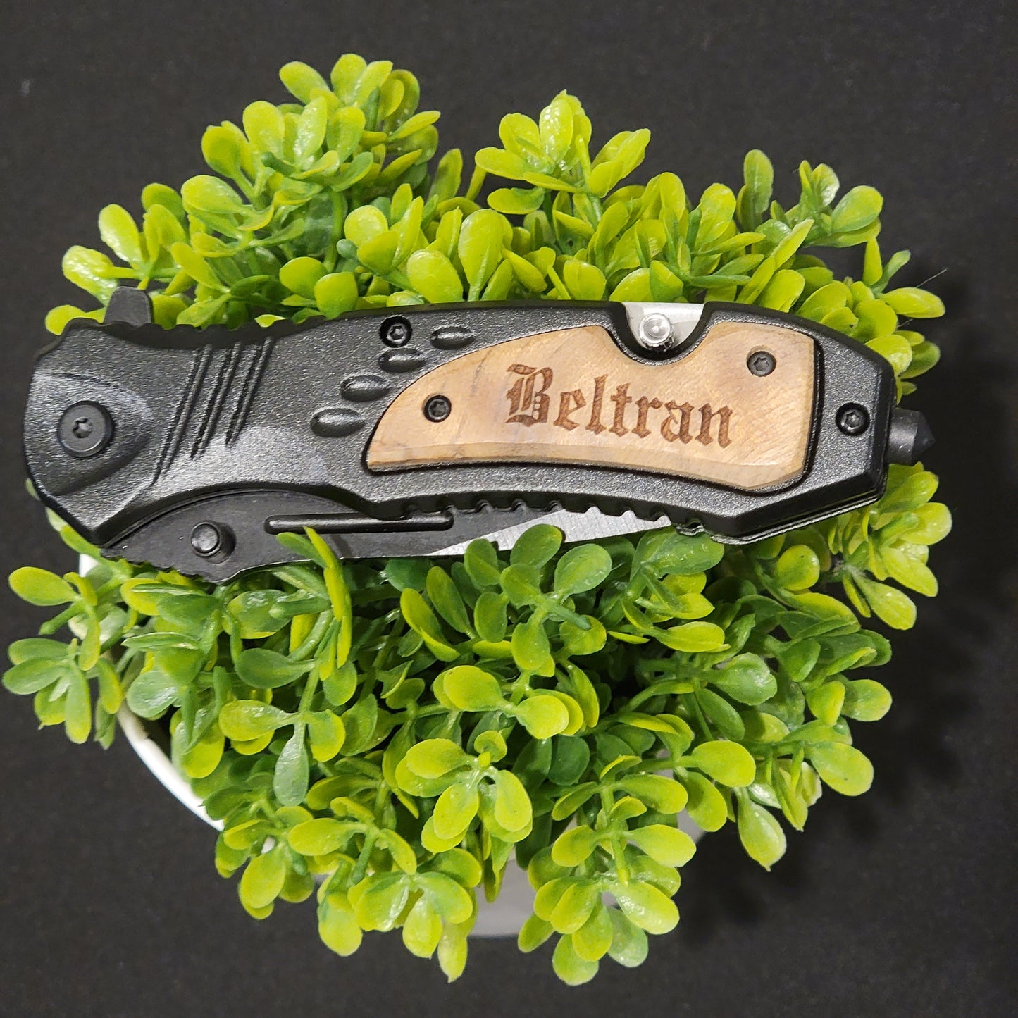 Personalized knife